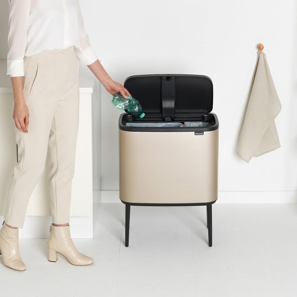 Carousel navigation image position 5 of 8