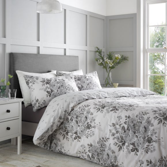 Catherine Lansfield Elinda Floral Duvet Cover And Pillowcase Set