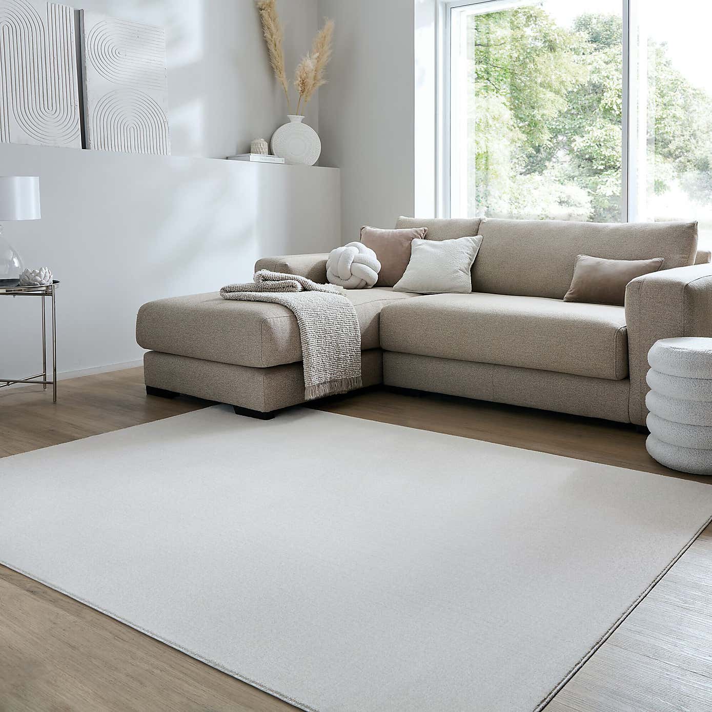 Carousel zoom image position 1 of 6