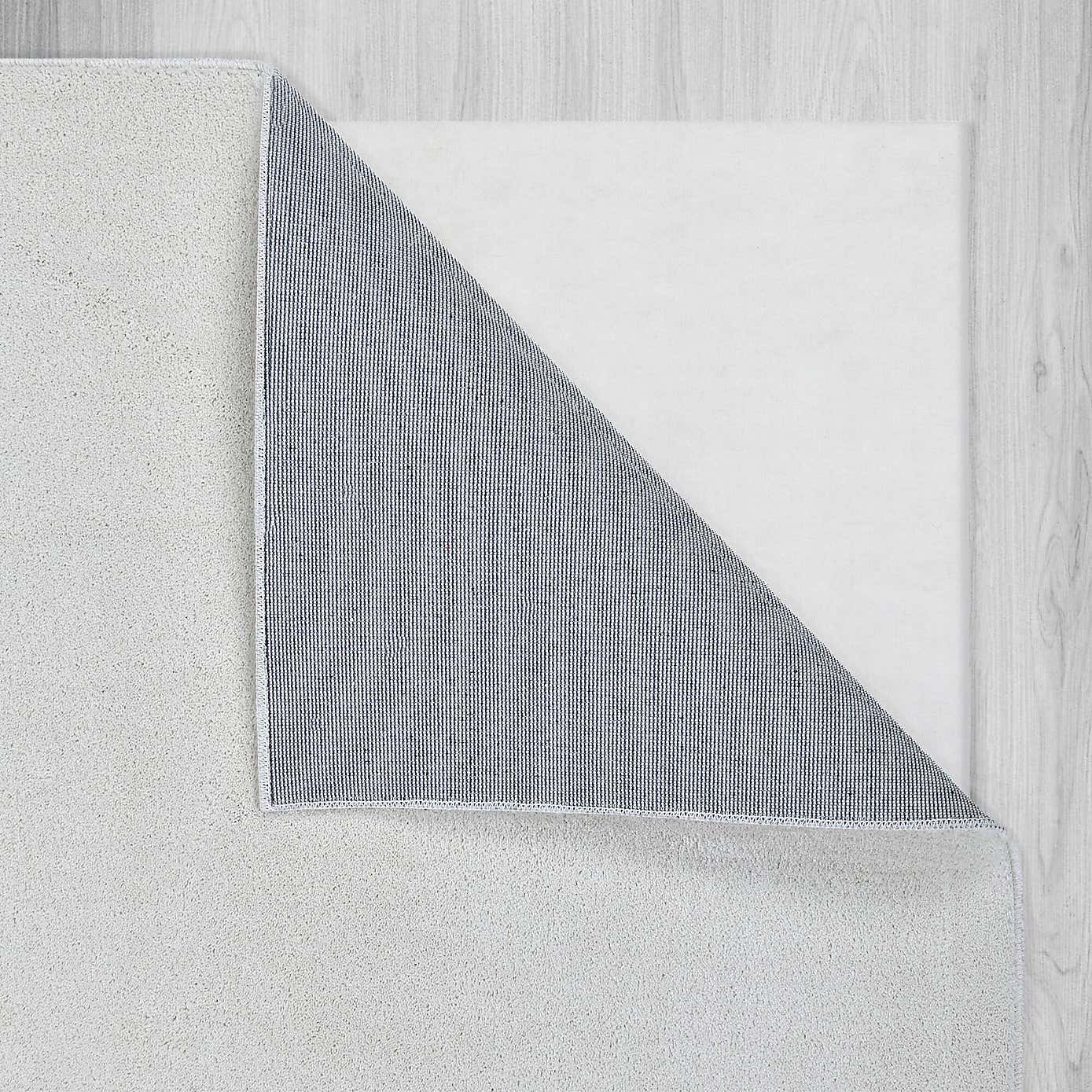 Carousel zoom image position 3 of 6