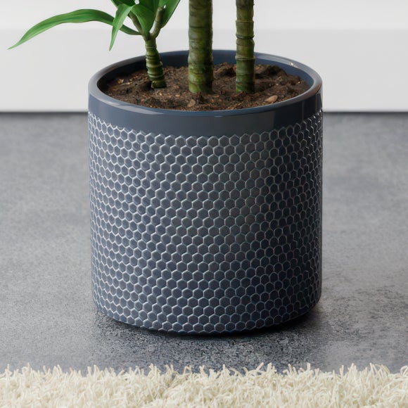 Carousel navigation image position 3 of 4