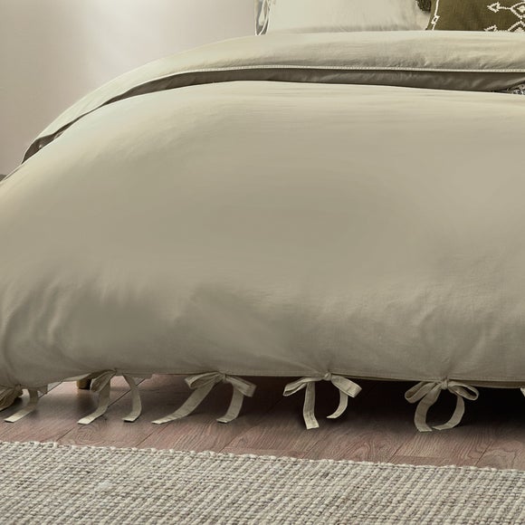 Carousel navigation image position 4 of 4