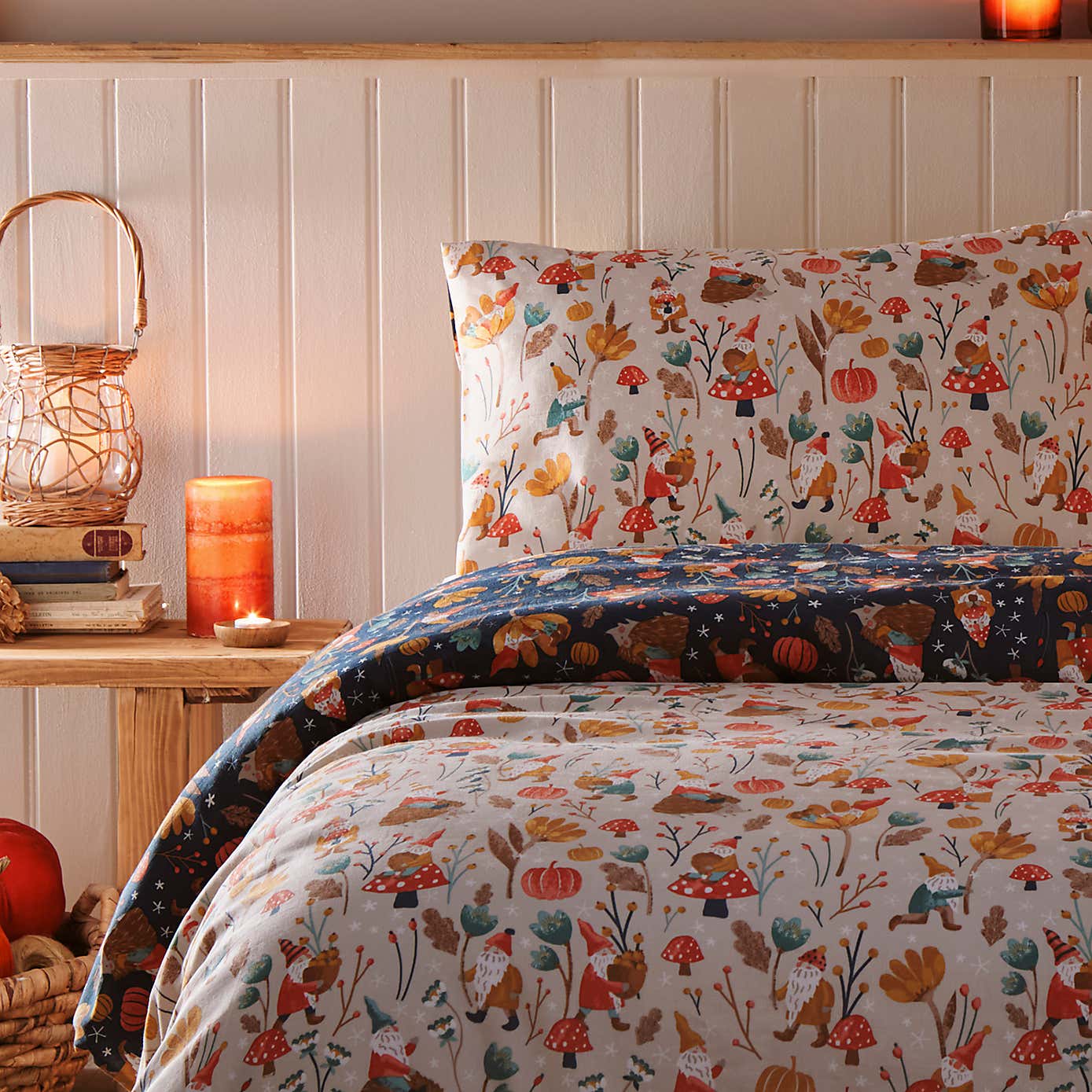 Carousel zoom image position 2 of 4