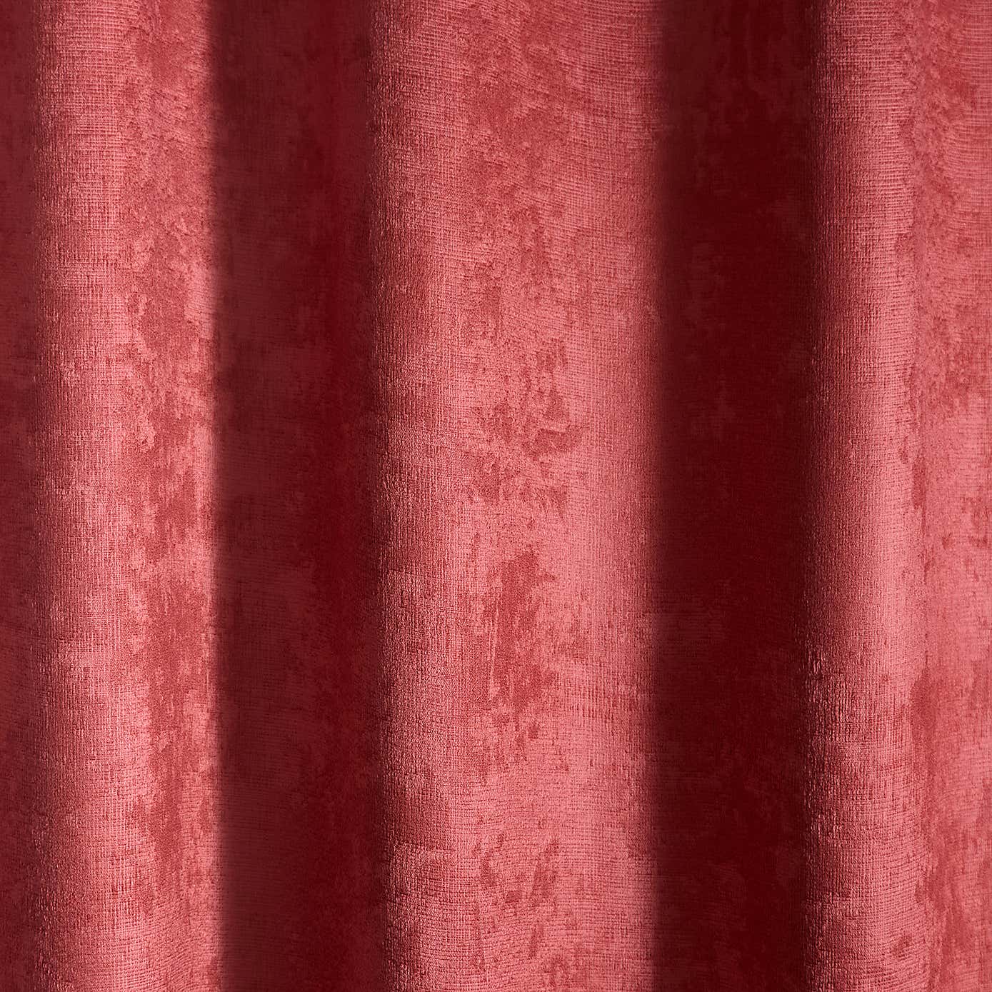 Carousel zoom image position 3 of 3