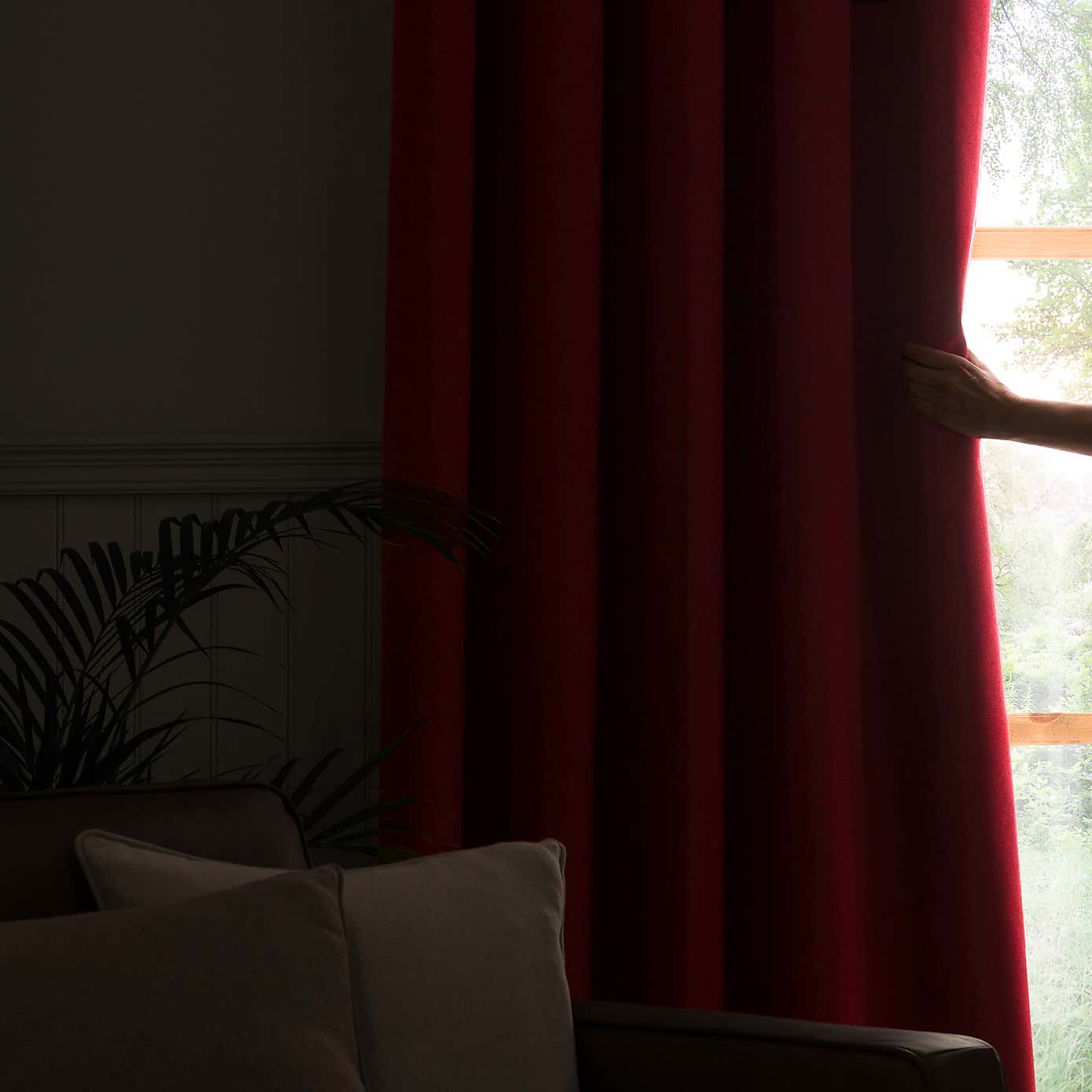 Carousel zoom image position 6 of 9