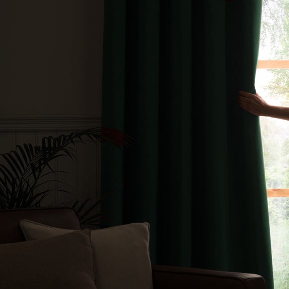 Carousel navigation image position 6 of 9