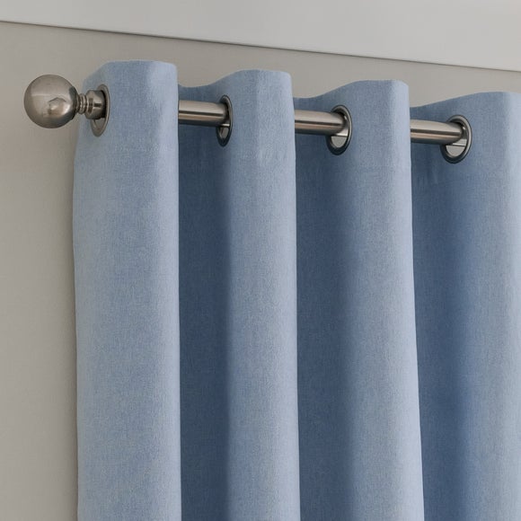 Carousel navigation image position 1 of 9