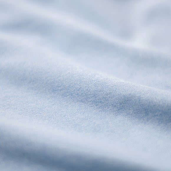 Carousel navigation image position 3 of 9