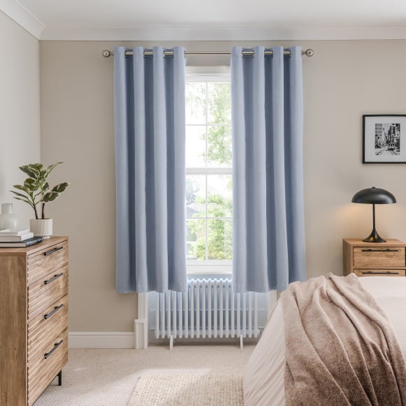 Carousel navigation image position 4 of 9