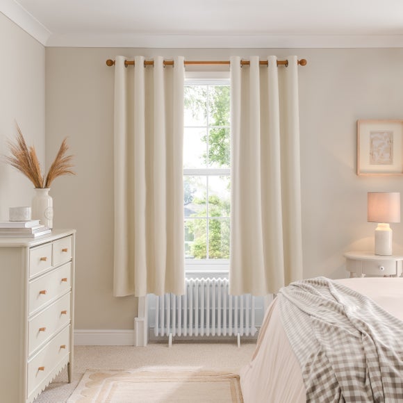 Carousel navigation image position 4 of 10