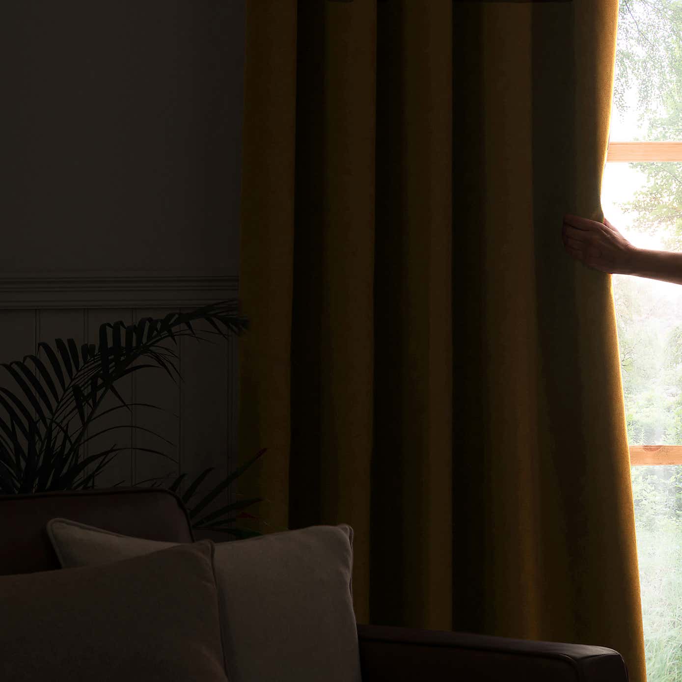 Carousel zoom image position 6 of 9