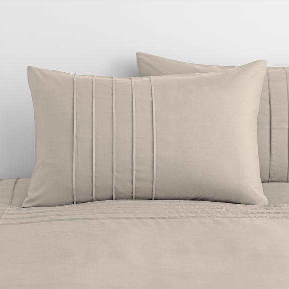 Carousel navigation image position 3 of 5