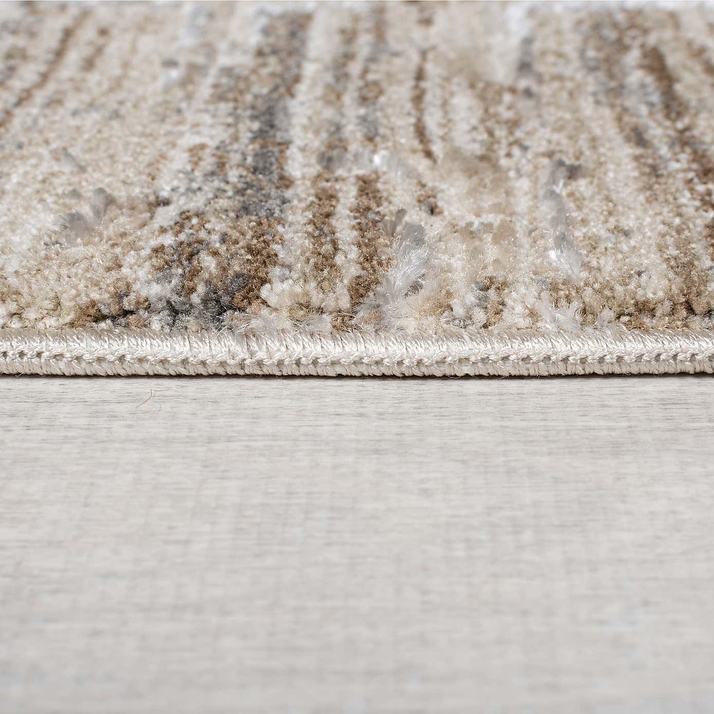 Carousel zoom image position 4 of 6