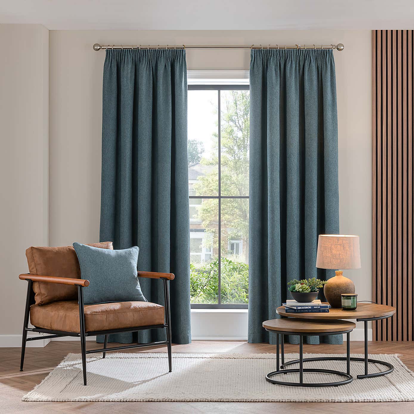 Carousel zoom image position 2 of 8