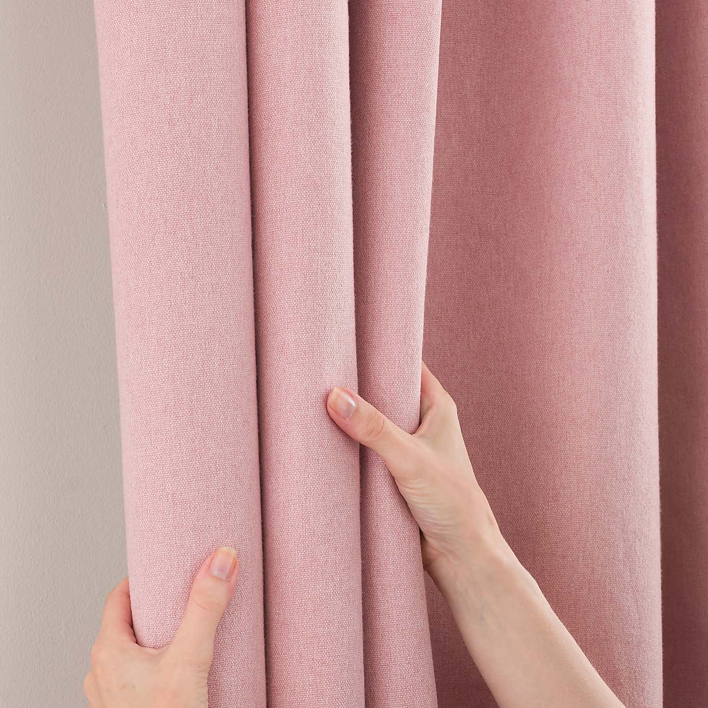 Carousel zoom image position 5 of 9