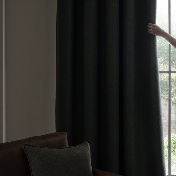 Carousel navigation image position 7 of 9