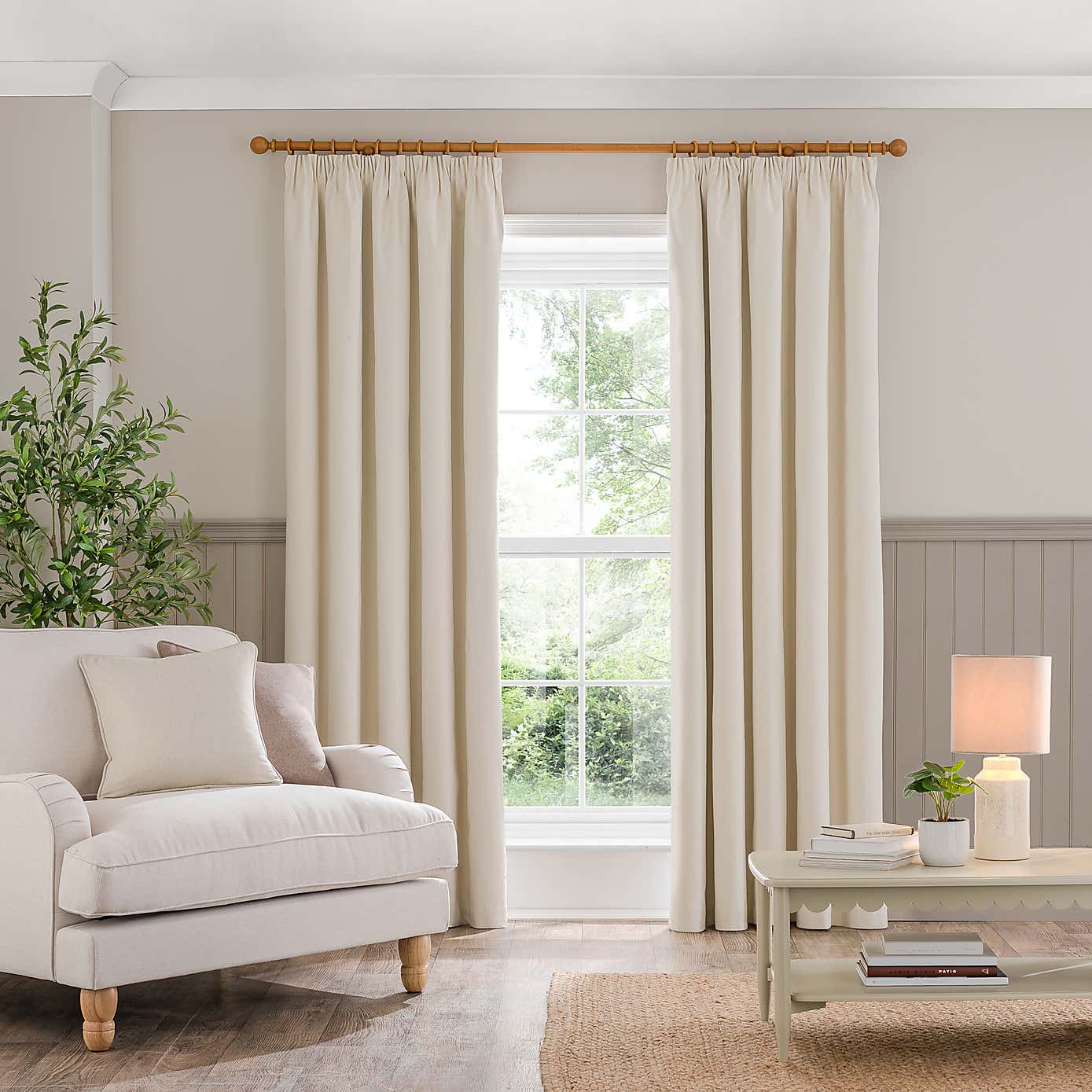 Carousel zoom image position 2 of 9