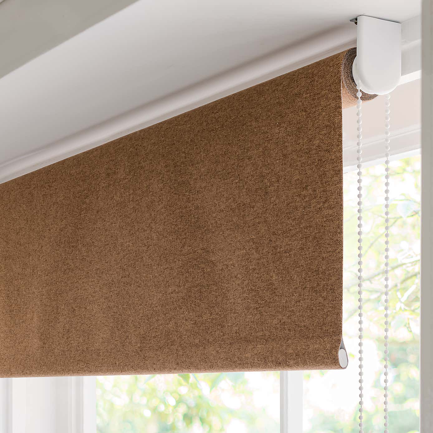 Carousel zoom image position 4 of 6