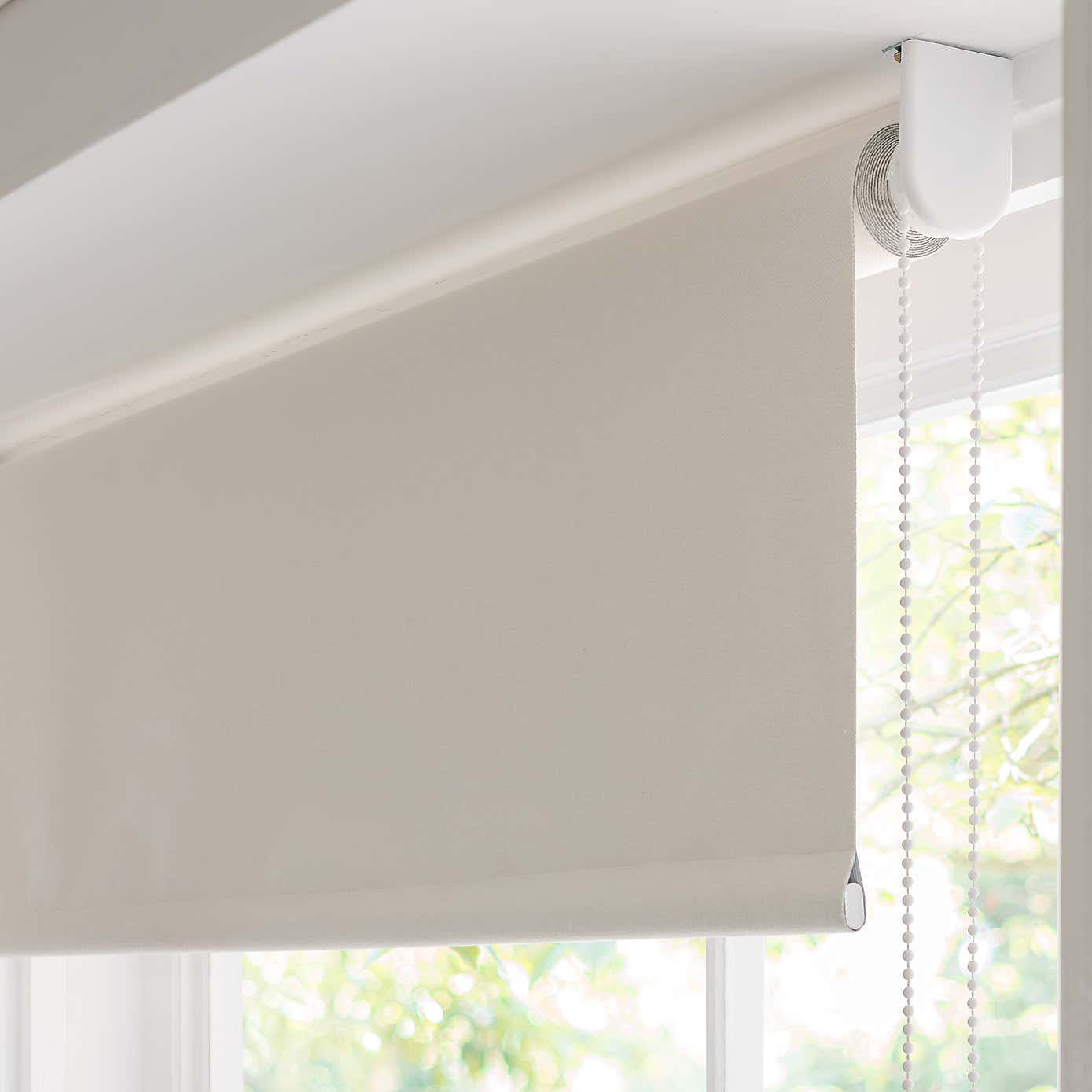 Carousel zoom image position 4 of 6