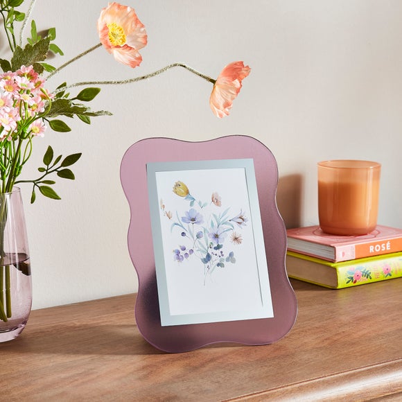 View Wavy Glass Photo Frame View Wavy Glass Photo Frame