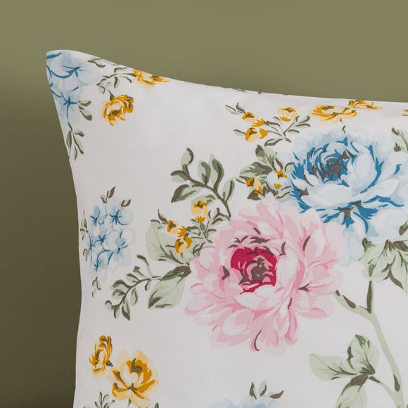 Carousel navigation image position 4 of 5