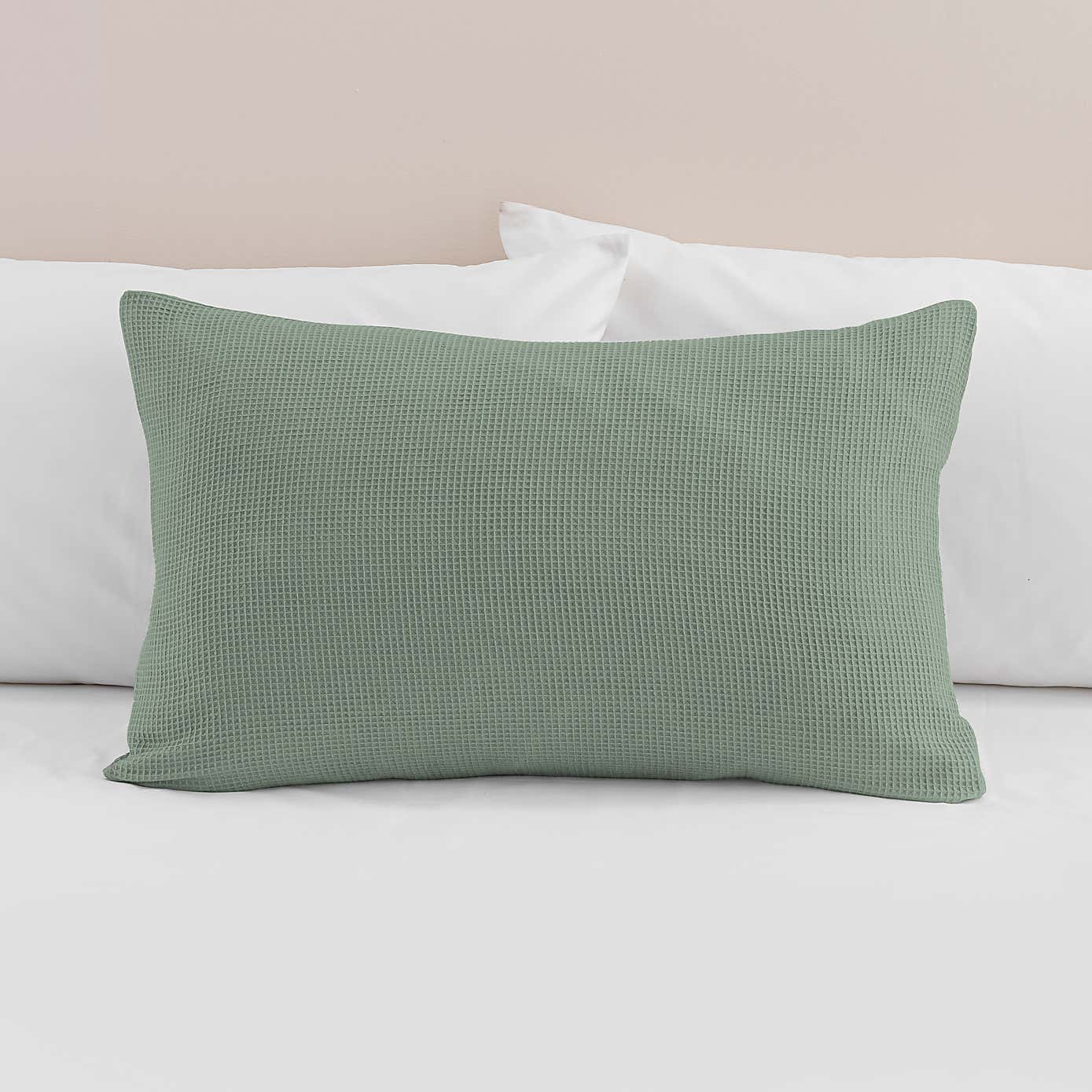 Carousel zoom image position 3 of 4