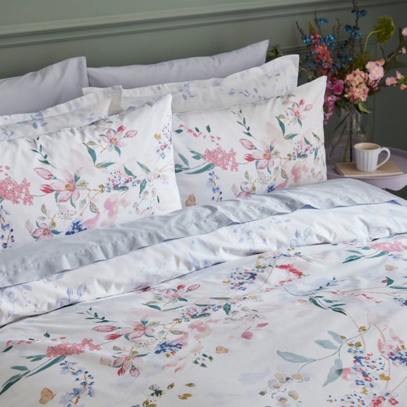 Carousel navigation image position 2 of 7