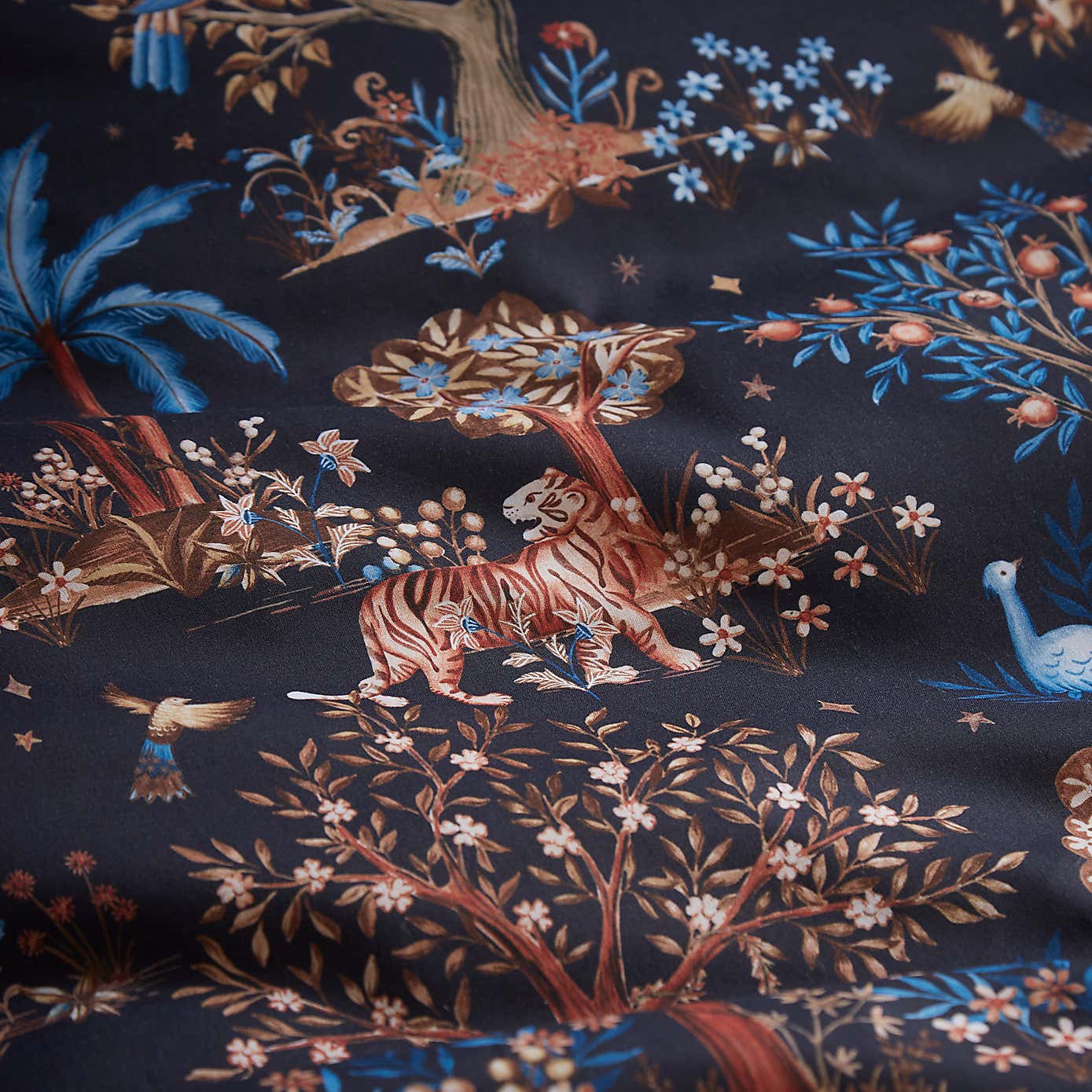 Carousel zoom image position 4 of 7