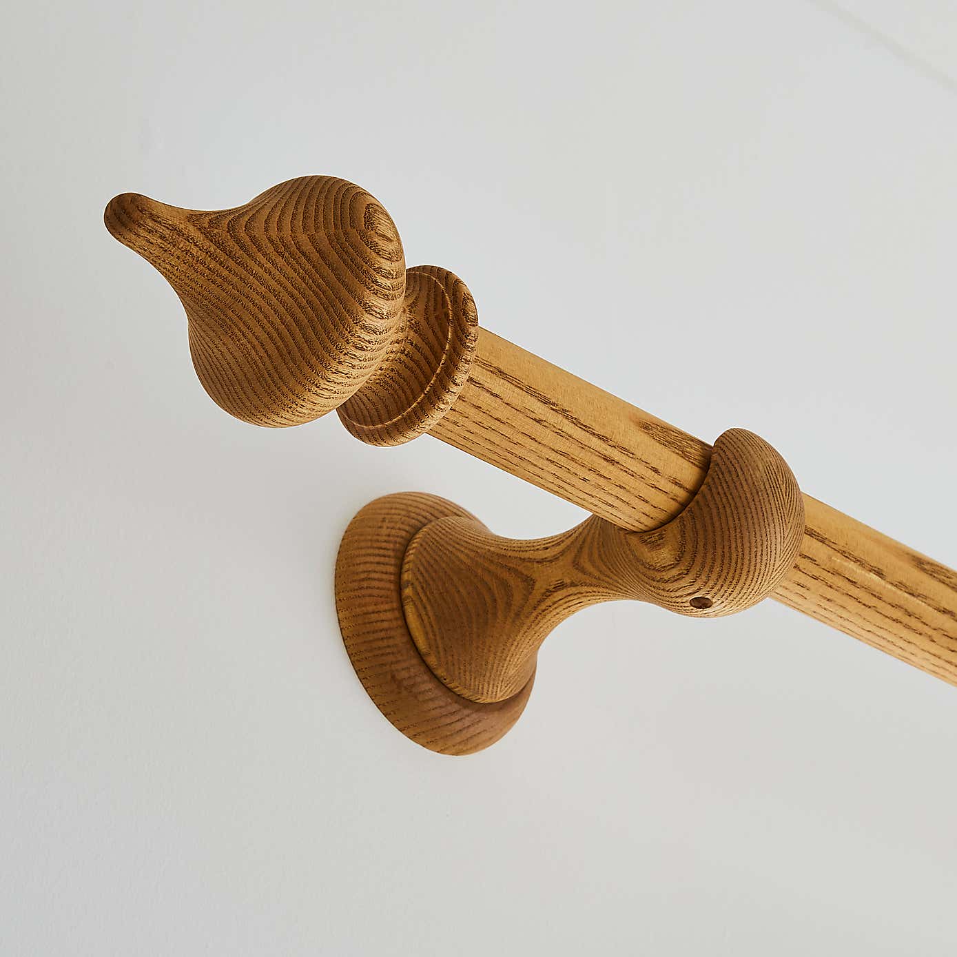 Carousel zoom image position 3 of 4