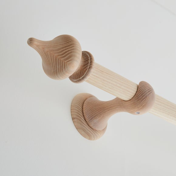 Carousel navigation image position 3 of 5