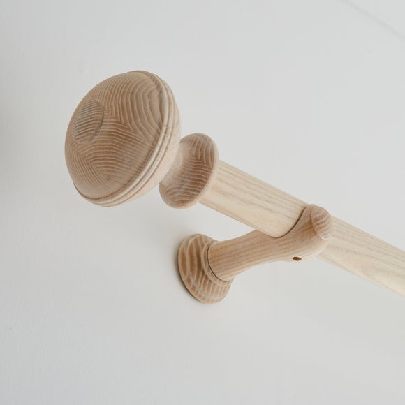 Carousel navigation image position 3 of 5