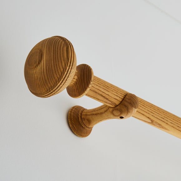 Carousel navigation image position 3 of 5