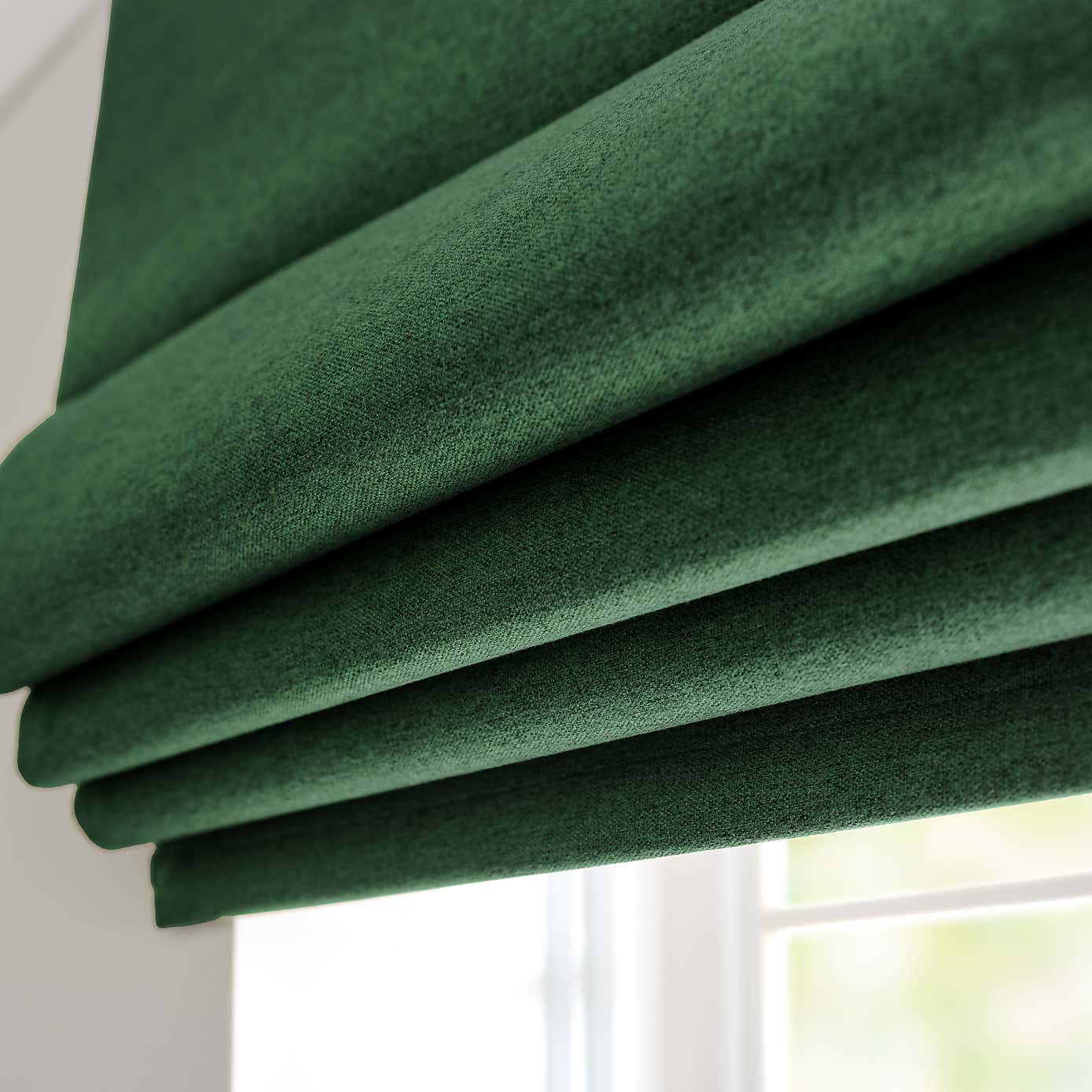 Carousel zoom image position 4 of 7