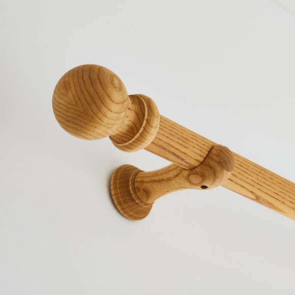 Carousel navigation image position 3 of 5