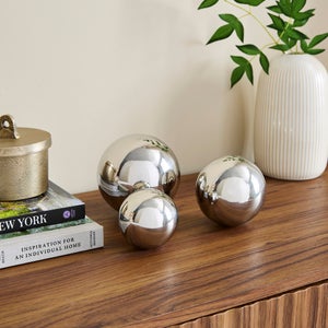 Hotel Set Of 3 Chrome Decorative Balls