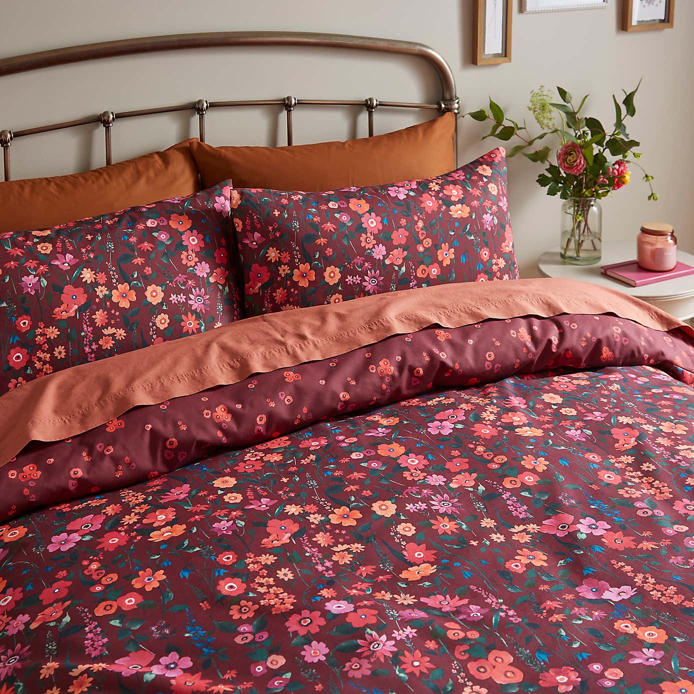 Carousel zoom image position 2 of 7