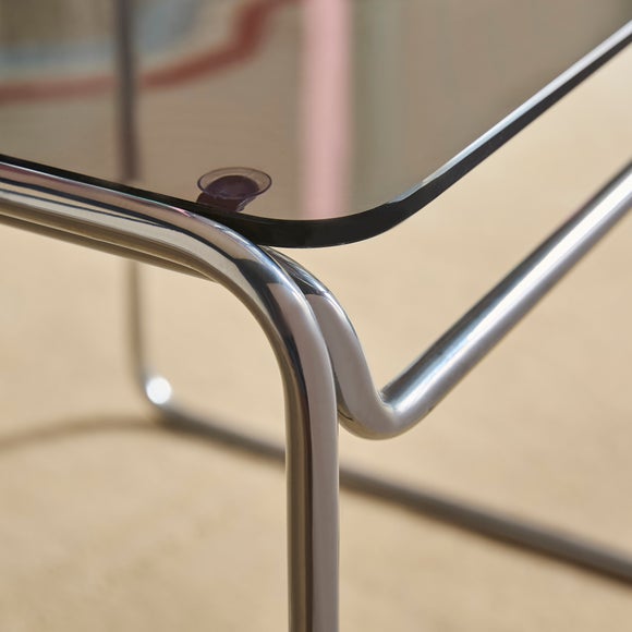 Carousel navigation image position 3 of 6