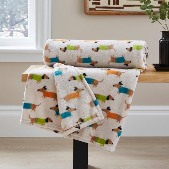 Sam The Sausage Dog Throw Blanket 130cm X 170cm