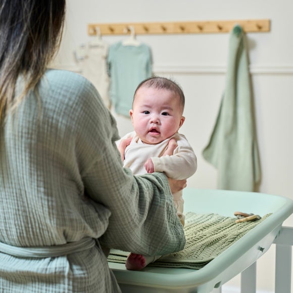 Carousel navigation image position 6 of 10