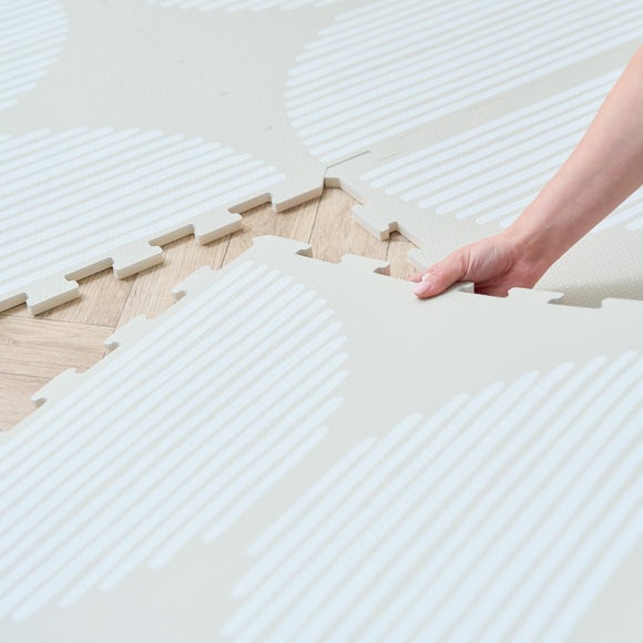 Carousel navigation image position 4 of 10