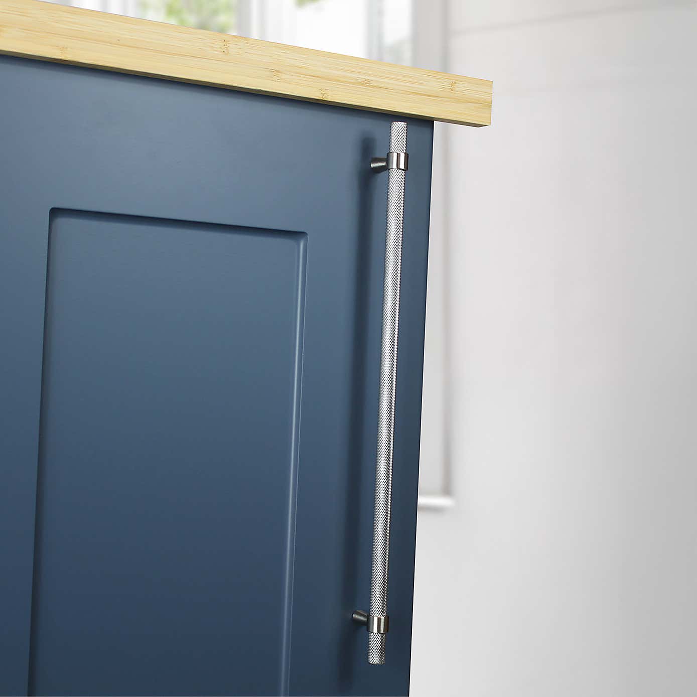 Carousel zoom image position 1 of 5