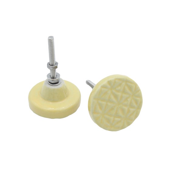 Carousel navigation image position 4 of 6