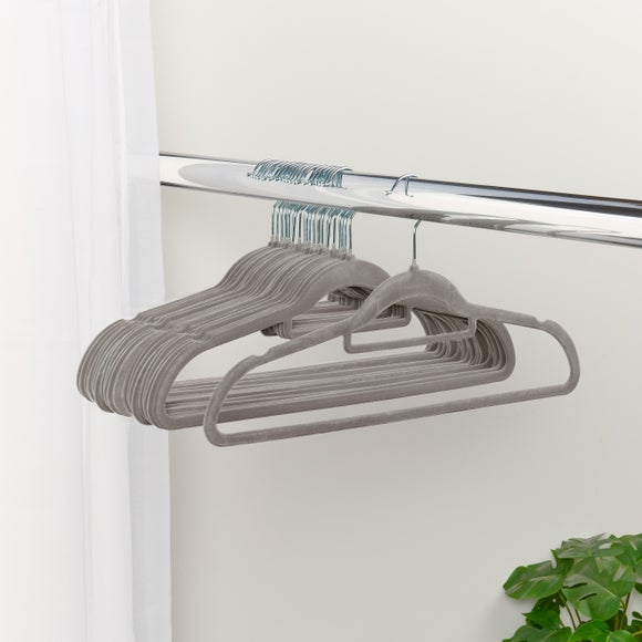 Set of 25 Flocked Hangers