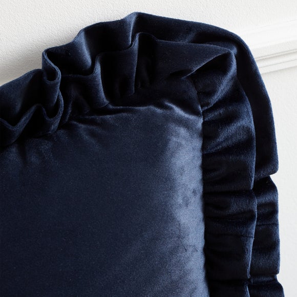 Carousel navigation image position 2 of 6