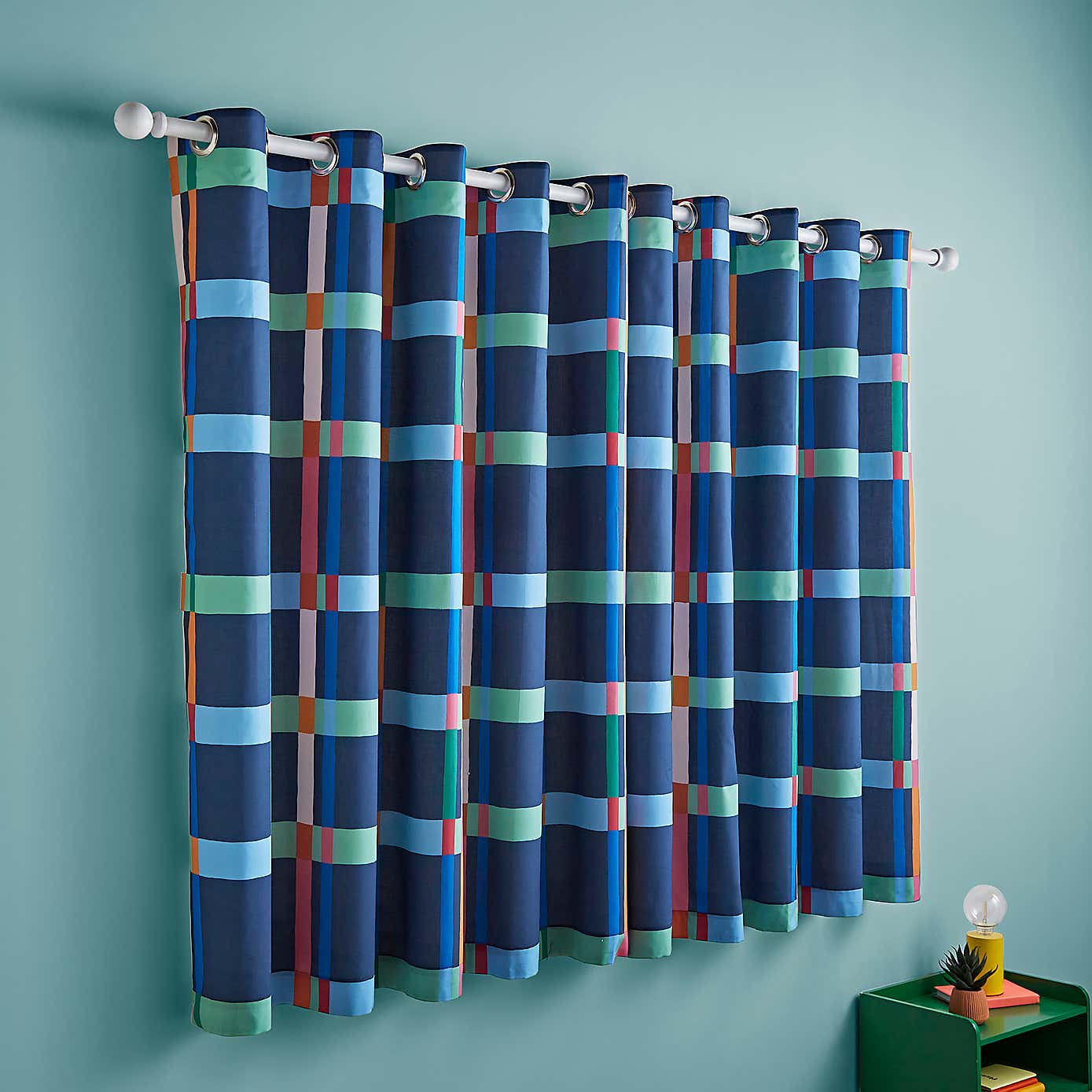 Carousel zoom image position 4 of 4