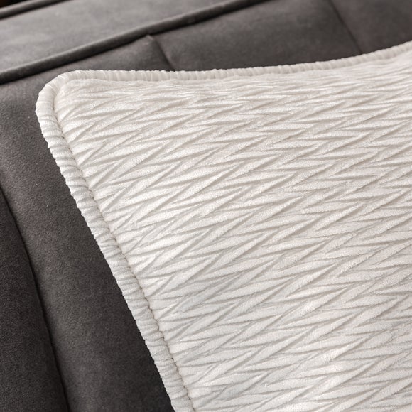 Photo 3 of Liza Square Cushion