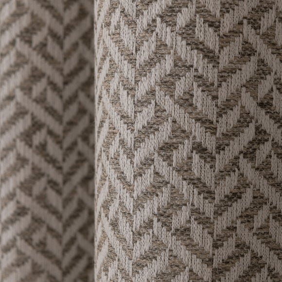 Carousel navigation image position 5 of 6