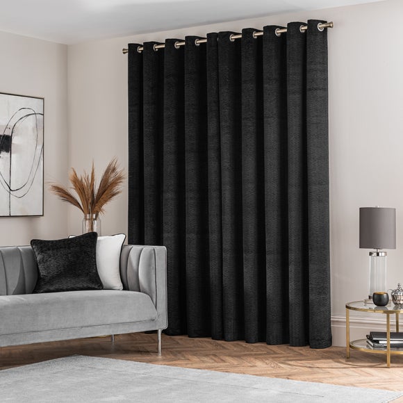 Carousel navigation image position 4 of 5