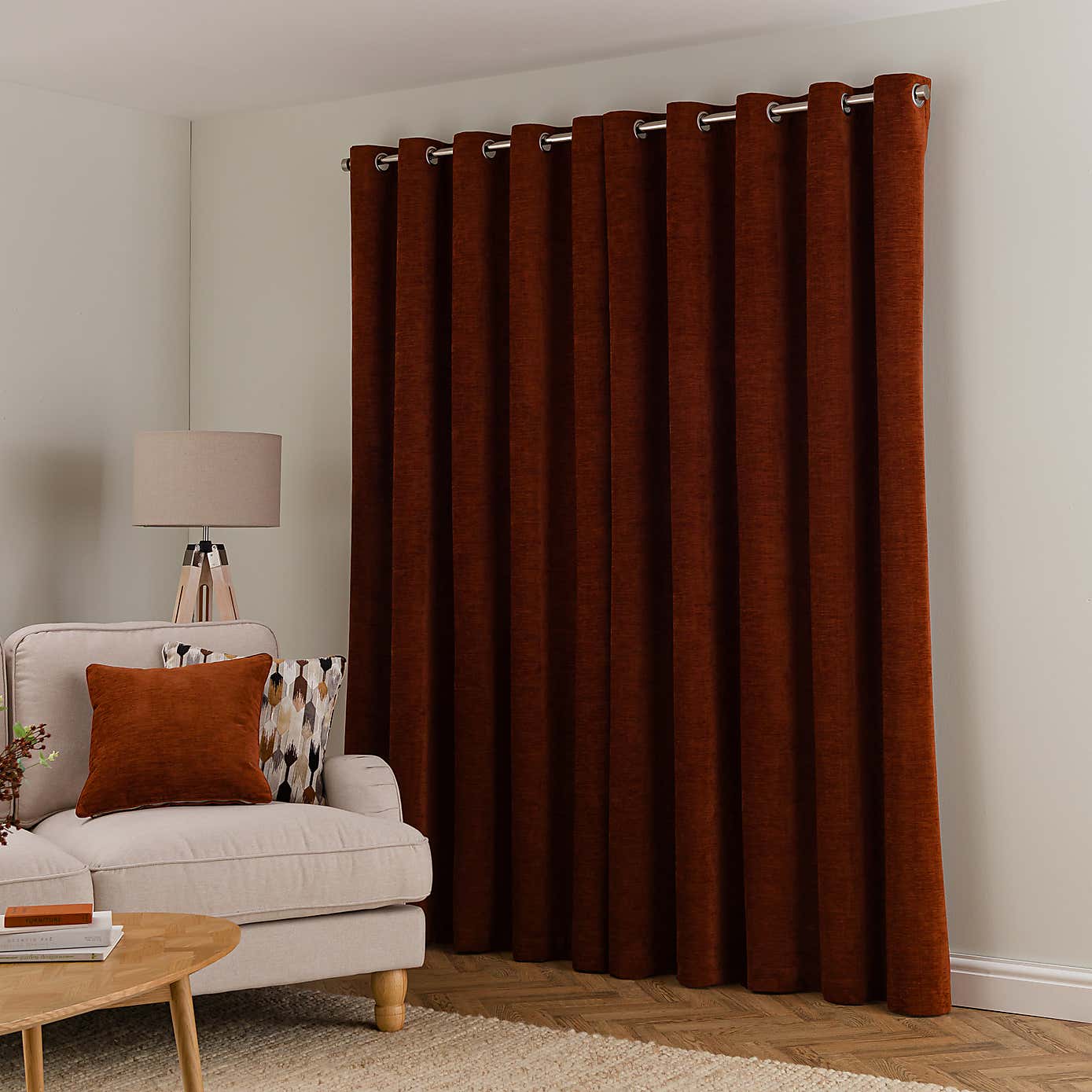 Carousel zoom image position 4 of 4