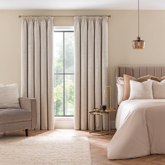 Carousel navigation image position 2 of 6